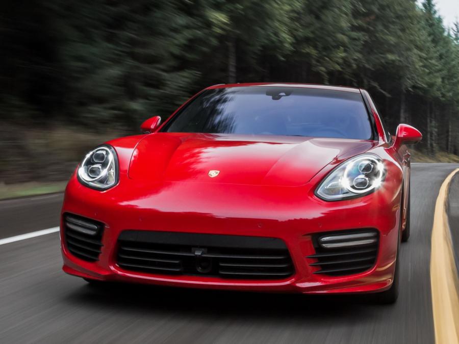  Porsche Panamera Turbo 2013 года  (US) (фото 8 из 11)